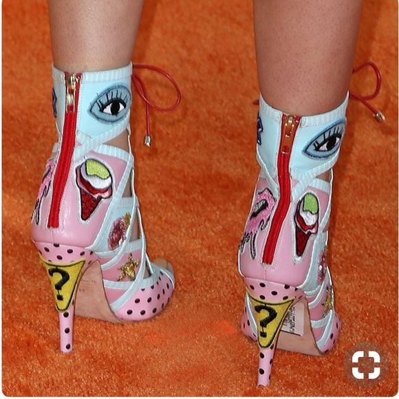 Alejandra G Wanda Heels - Picture 6 of 6